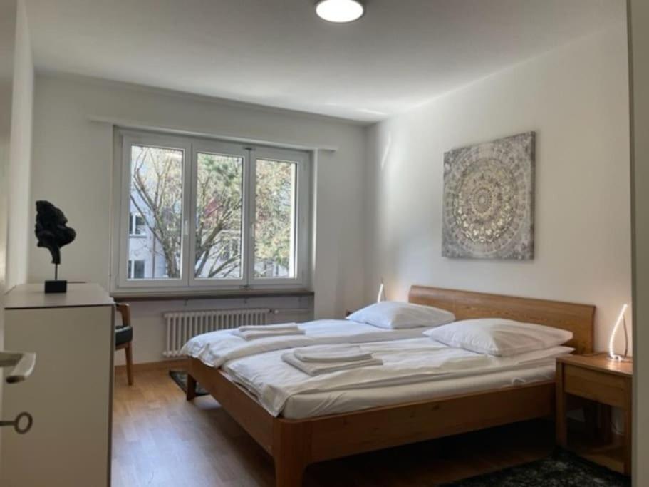Beautiful, Quite And Very Central 2 Bedroom Flat Цюрих Екстер'єр фото